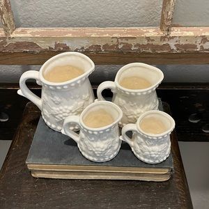 Vintage Enesco measuring cups